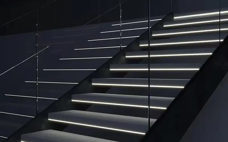 Hoe LED-strips voor trapverlichting te kiezen