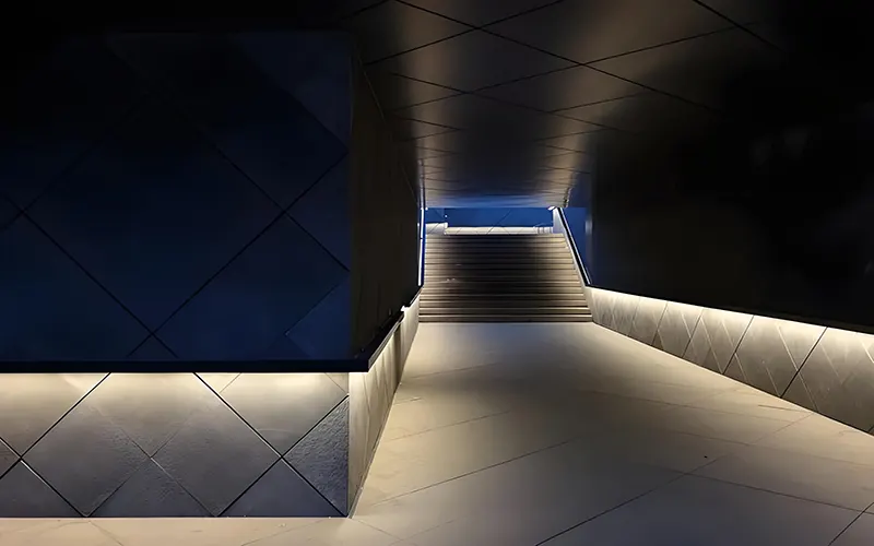 LED strip en LED aluminium profiel installatie