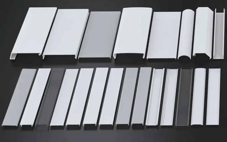 Närbildsdetalj av frostat diffusorhölje för LED-ljusband för jämn ljusspridning