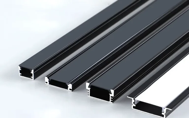 Che cos'è un profilo in alluminio a LED nero e quando usarlo?