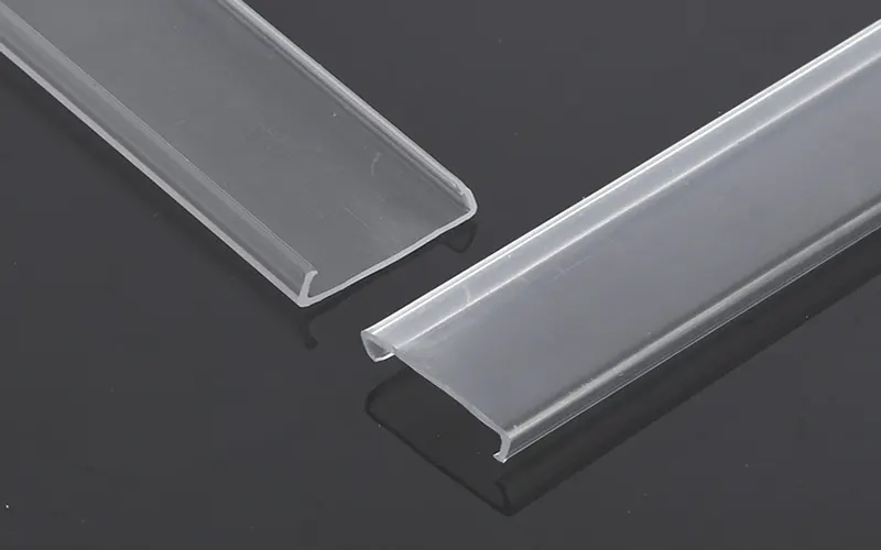 Tampa difusora transparente para fitas de iluminação LED
