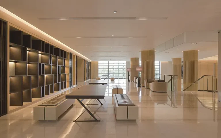 Perfiles LED empotrados para la iluminación comercial con tiras LED
