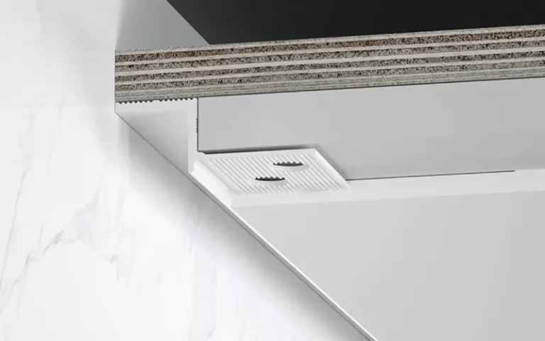 Iluminación LED empotrada en placas de yeso sin marco ni perfiles, con acabado sin juntas